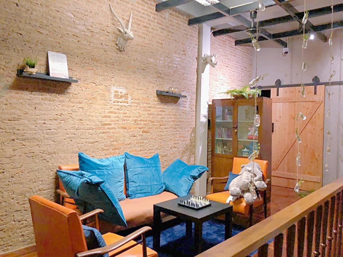 Meemaw'S House Hostel Bangkok Zewnętrze zdjęcie
